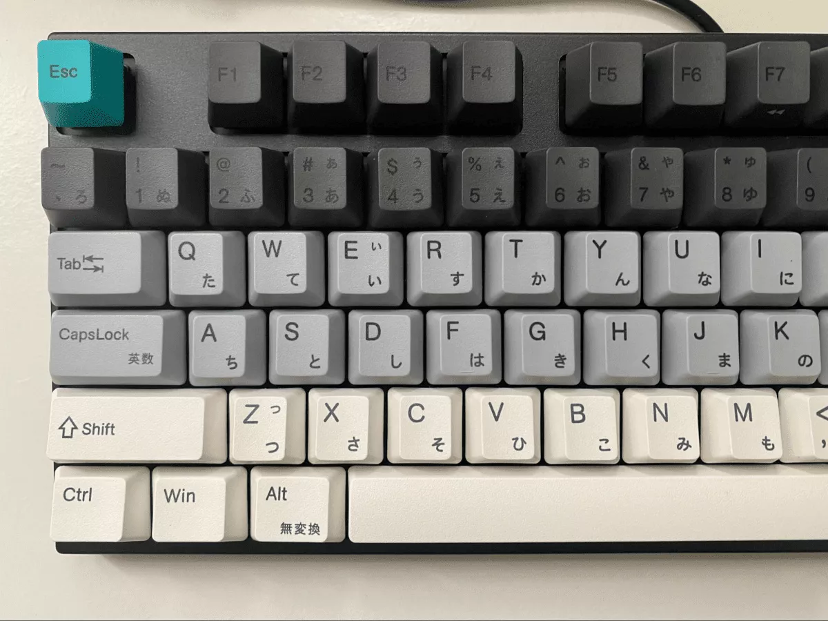 closeup of varmilo va87m mechanical keyboard